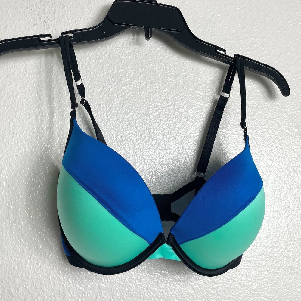 Victoria's Secret Very Sexy Push-Up Bra
